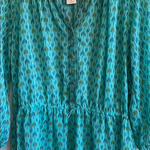 Patterned Blouse - Picture 3 of 5